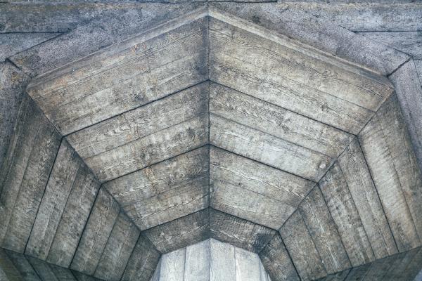The wood grain of the shuttering used to construct this support at the National Theatre is preserved in the concrete