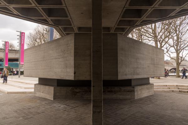 The appearance of a huge foot, stabilising the bulky structure above